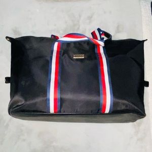 Tommy Hilfiger duffel bag